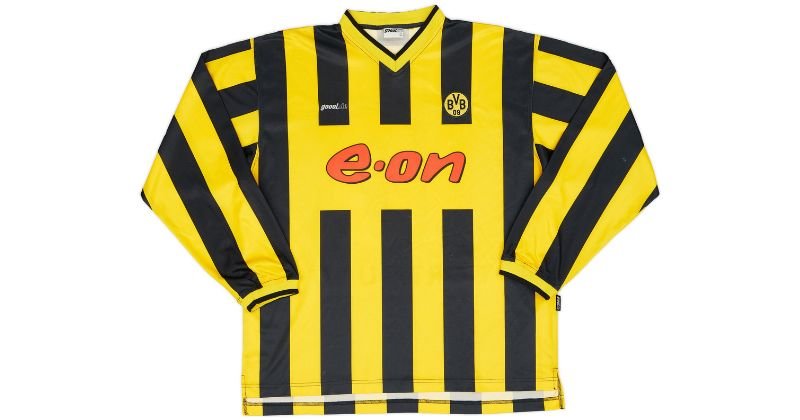 borussia dortmund 2000-02 home shirt in yellow with black stripes